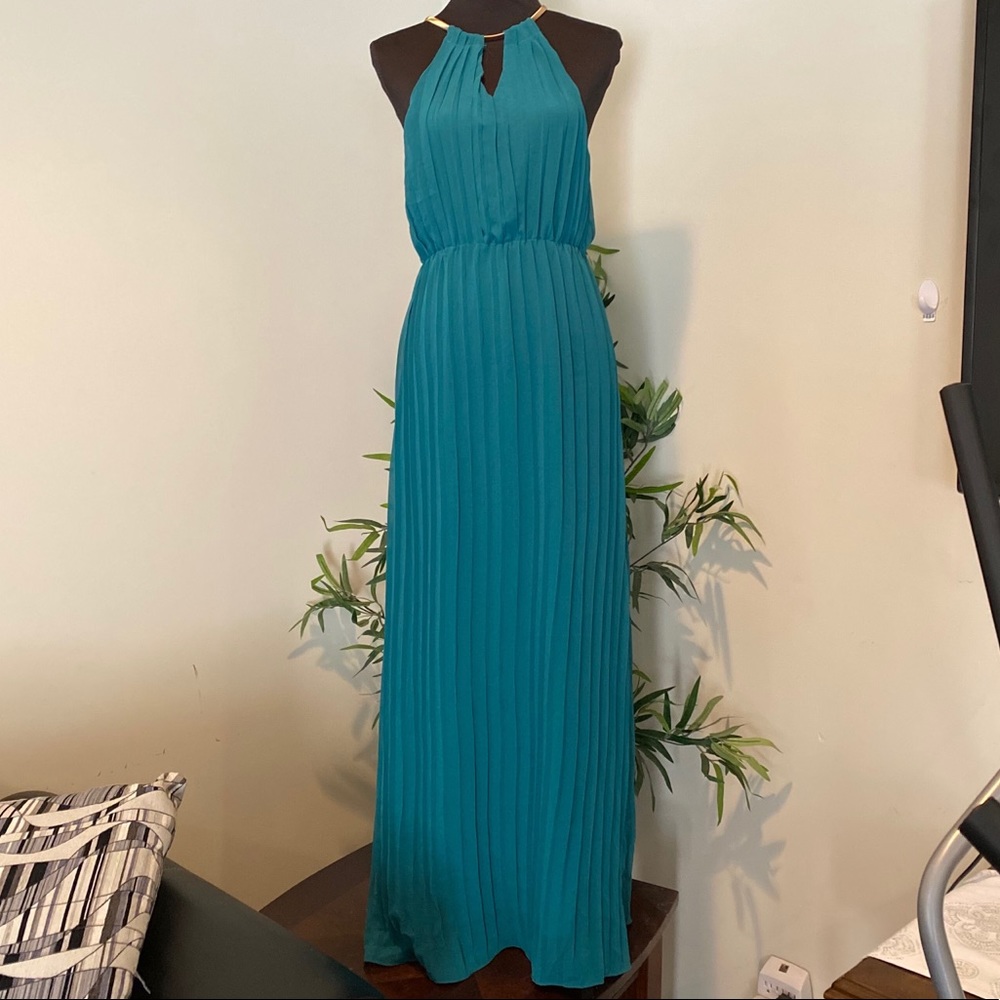 NWT Dark Green Maxi Halter Dress w/ gold chain